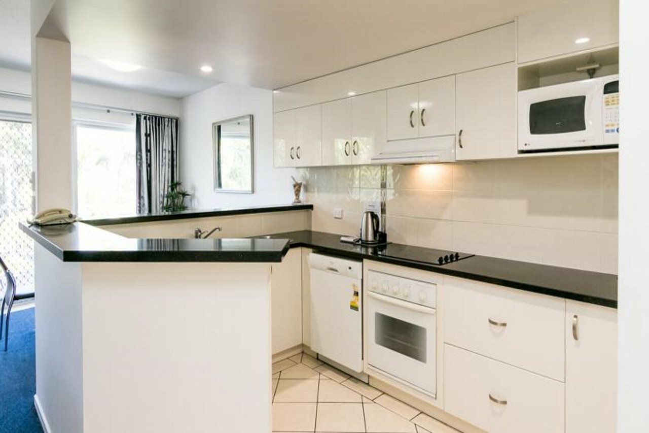 White Crest Apartments Херви Бей Екстериор снимка