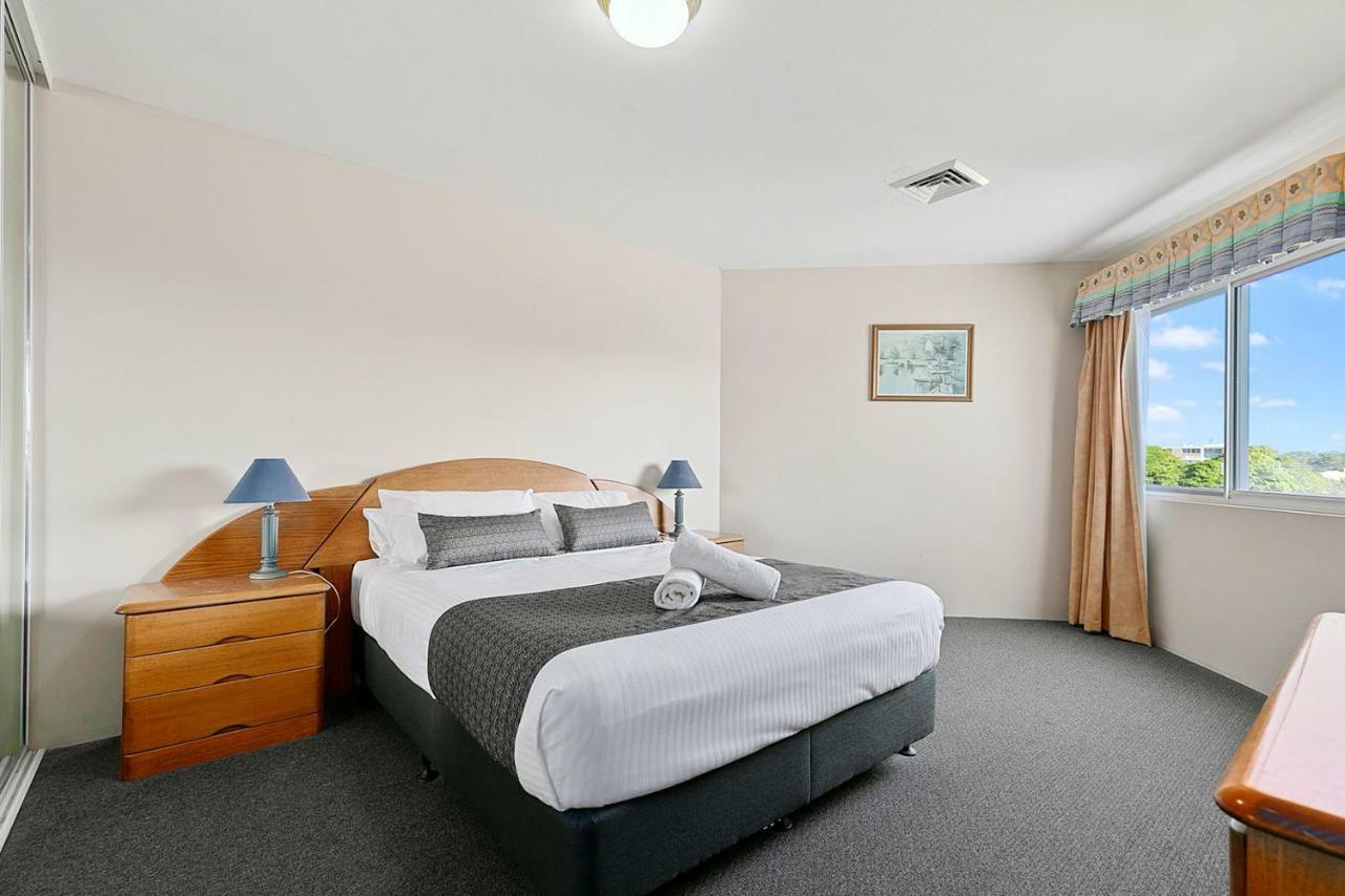 White Crest Apartments Херви Бей Екстериор снимка